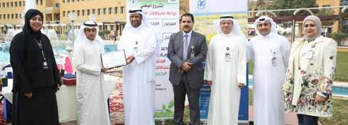 Group Manager Khalid Al-Ajmi and Employee Accounts Team Leader Wafaa Al-Athaab took part in the campaign, which witnessed the planting of 150 seedlings and the distribution of another 750.