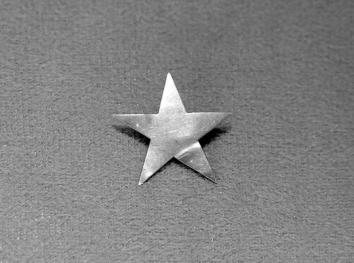 BCHC Newsletter Spring 2017 tars presented... survives! Bell Hood, after whom Fort Hood is named, will ho in 1865, toward the end of the War Between and fashioned into nine little one-inch stars.