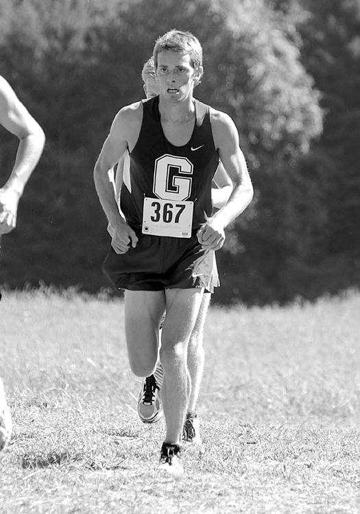 GROVE CITY COLLEGE 2013 REVIEW 2013 MEN S SEASON REVIEW With 10 letterwinners returning, including six of the team's top nine runners, the Grove City College men's cross country team was poised to