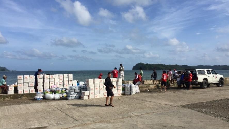 Vizcaya. Materials sent include 3,200 blankets, 3,2000 sleeping mats, 1,600 jerry cans (20 litres), 1,600 hygiene kits, 3,200 treated mosquito nets and 3,200 tarpaulins.