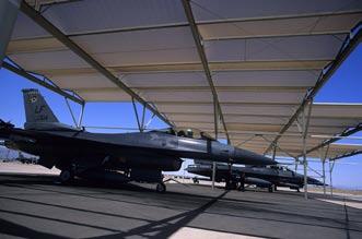 I n Arizona, skies are relatively empty and flying weather is good year-round, providing a highly suitable setting for USAF s 56th Fighter Wing, the largest fighter training unit in the world.
