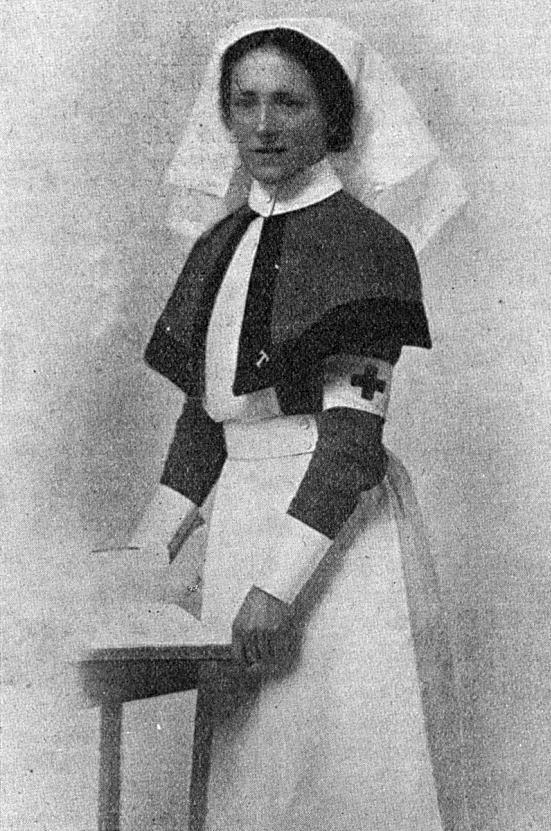 15.11.16 1/1 South Midland CCS at Edgehill had been heavily bombed and there were certain casualties amongst the patients and RAMC staff one Sister was wounded in the leg, not serious. 17.11.16 Miss K Carruthers, TFNS, who was wounded slightly in the leg.