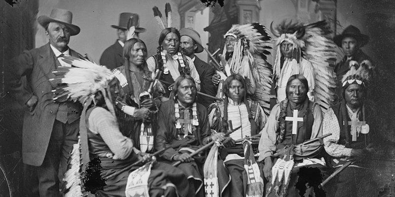 Native Americans in the Civil War In total, more than 28,000 Native Americans