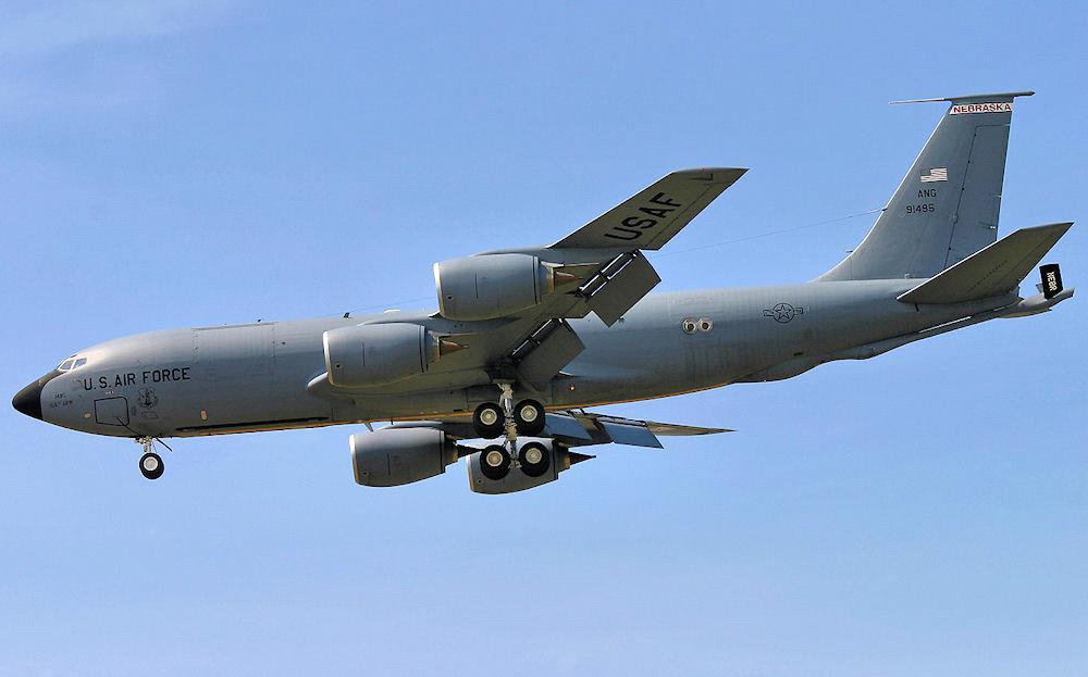 KC-135R 59-1495 preparing to land.
