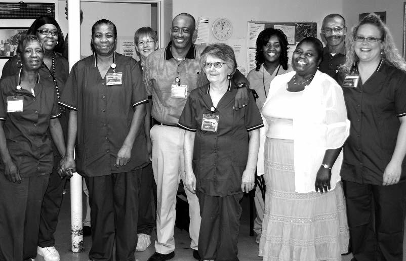 August 31, 2012 Volume 20 Number 18 Most Wired...2 Second Time Around...3 CHECKUP A PUBLICATION FOR NORTH MISSISSIPPI MEDICAL CENTER EMPLOYEES Ozella Carouthers Honored For 45 Years Of Service EOQ.