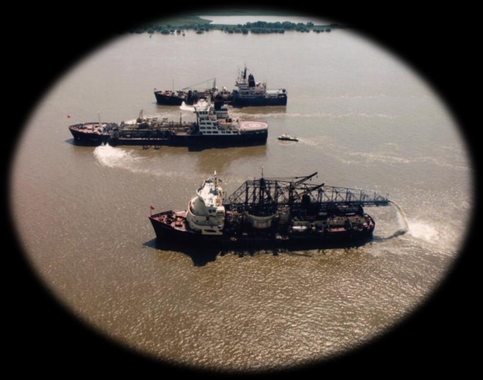 UNITED STATES ARMY CORPS OF ENGINEERS Hopper Dredge Recapitalization