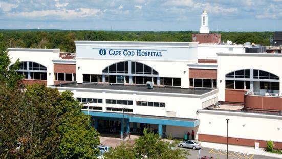 Use Case: Cape Cod Healthcare Center Develop a consistently reliable way to track and manage the process of sending clinical information to outside care providers when a patient is discharged