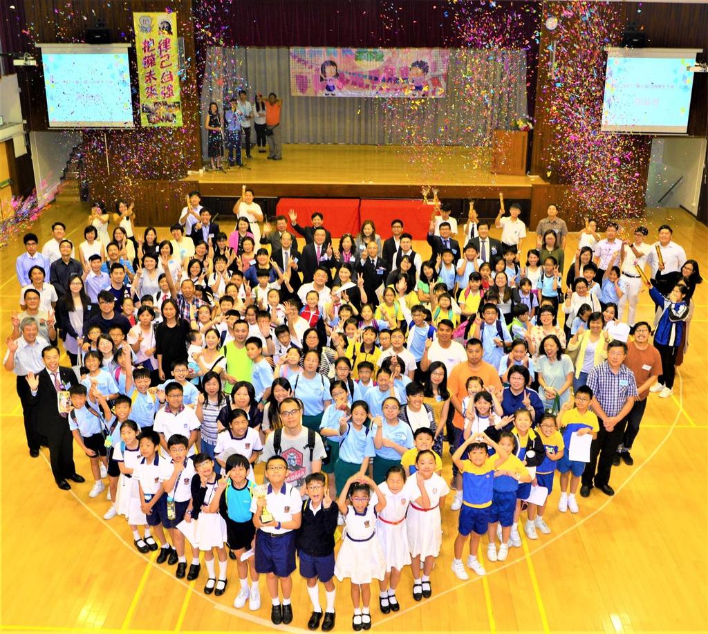 The future of youth The 7 th Sha Tin Student Ambassadors Program 2016-2017 The Sha Tin Student Ambassadors Program is a comprehensive support program for Government Departments,