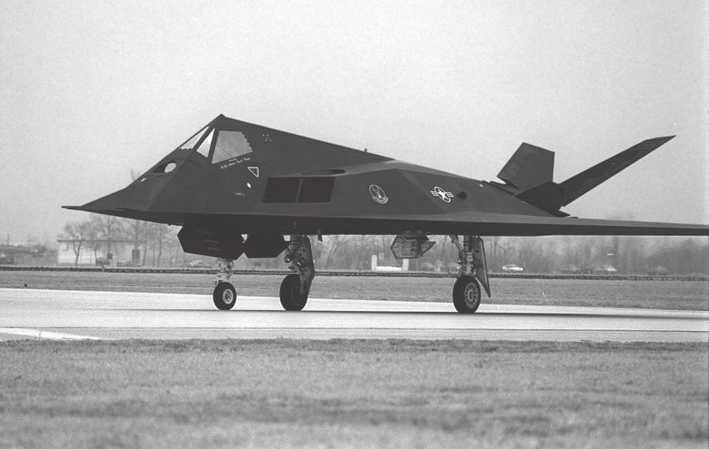 Appendix IV: A Summary of Tactical Aircraft Systems Ongoing and Future Efforts Figure 14: F-117A Nighthawk Source: DOD.