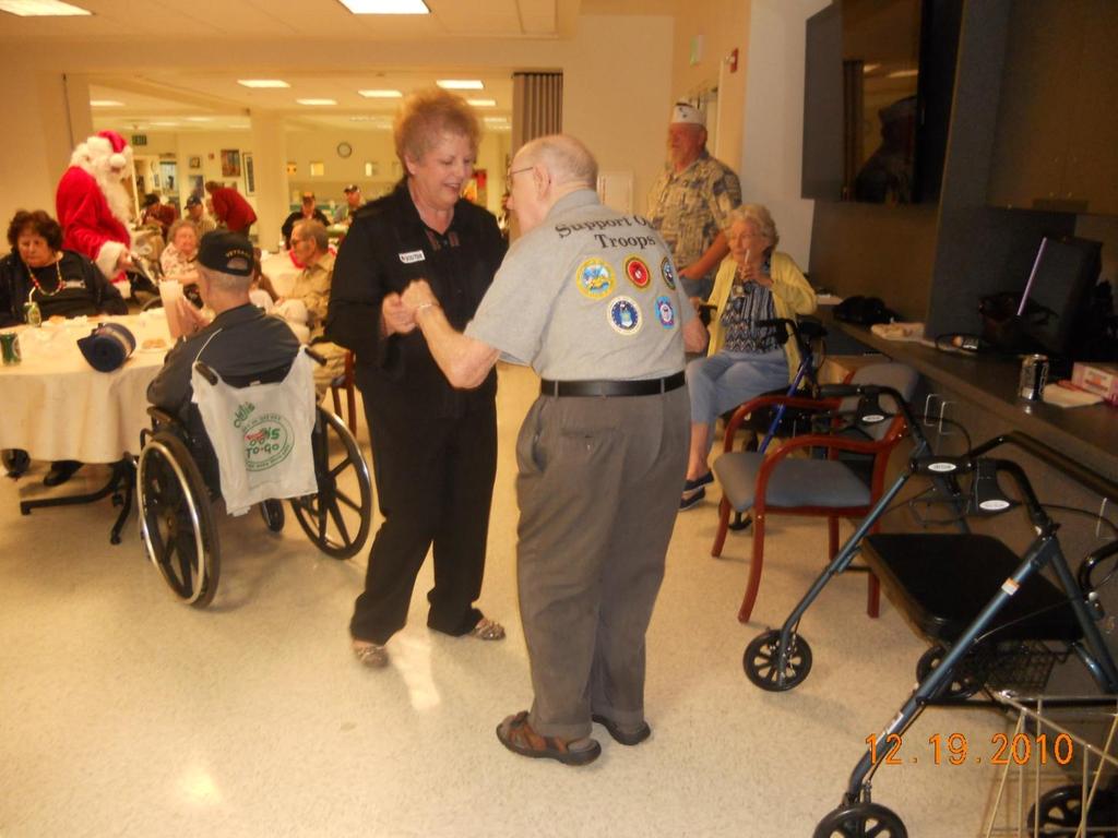 Bring Smiles to Hospitalized Vets Christmas