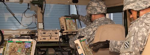 PM MC s Computing Environments Command Post Computing Environment (CP CE) Addresses the current challenges that Commanders face to "mentally fuse the digital information displayed on multiple system
