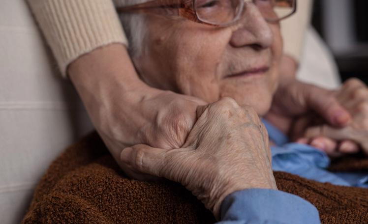 TRANSITIONING TO HOSPICE CARE How Do I Know When My Loved One Needs Hospice Care? Hospice is care designed to meet the needs of those who are in the end stage of a terminal illness.