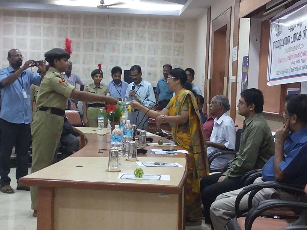 11. 07 December 2015 Inauguration of collection for Armed Forces Flag Day at the Thrissur Collectorate Our cadets participated in the inaugural ceremony of the Armed Forces Flag Day at the Thrissur