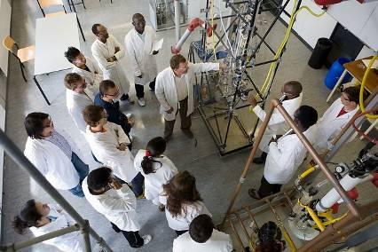 Quality of Dutch higher education: Diverse, international classrooms have positive
