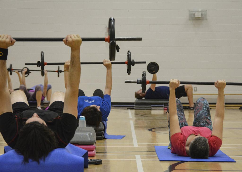 Students, Adults & Seniors: Group Fitness You are guaranteed to find your fit! Grade 9 to seniors *If you are new to these classes, please book a pre-class orientation at the Welcome Desk.
