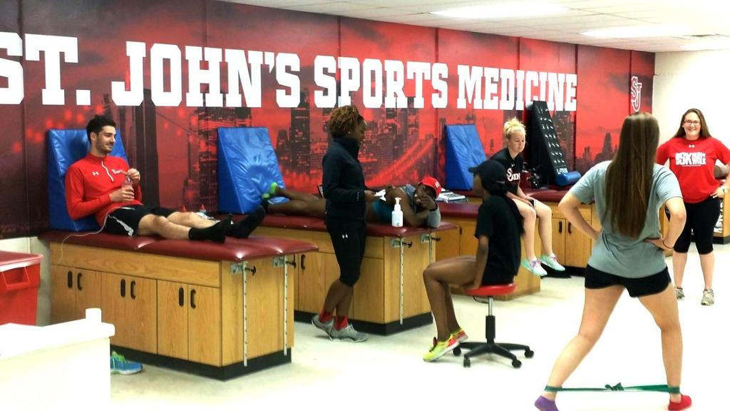 SPORTS MEDICINE 300 student-athletes Injury first aid, CPR, AED Cover