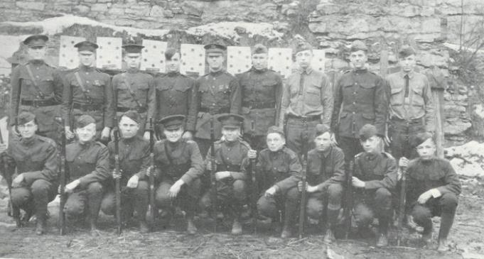 1924 Rifle Team Cadet Officers 1925 In 1929 the cadets finally earned the