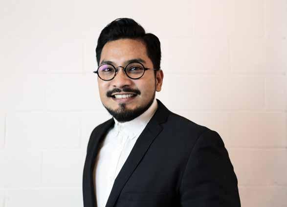 EDUCATOR SPEAKER PROFILE MATTHEW CHONG International Branding Coach Youth Entrepreneurship Coach Socialpreneur With a passion for education, Matthew s vision is to empower more ASEAN brands to excel