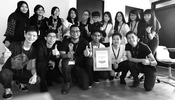 Award 30 Top Finalist of the 2014 Ten Outstanding Young Malaysians 2014 JCI Malaysia Socially