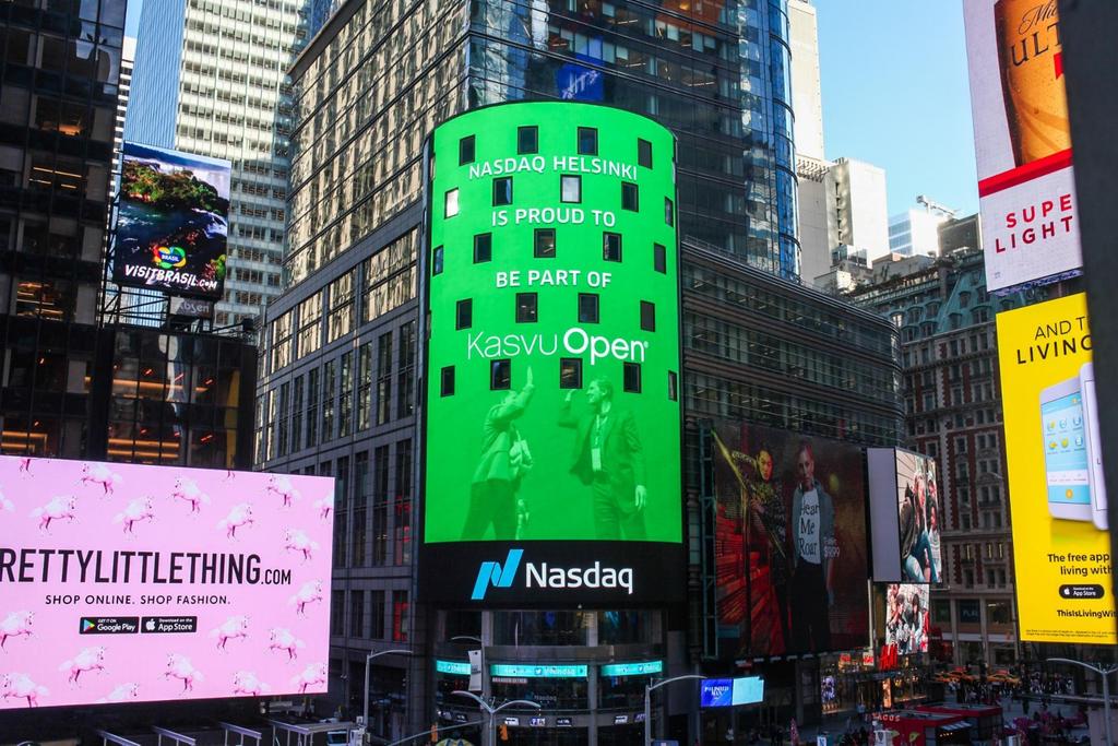 Kasvun Roihu We build platforms where Growth companies and Growth partners meet Picture: Kasvu Open logo on NASDAQ video screen at NY Time Square 10/2017
