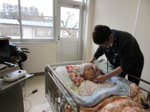 Daiichi Medical Treatment Rehabilitation College Professor Kozo Yokoyama Report on use of high-frequency electrical treatment The Functional Oral Intake