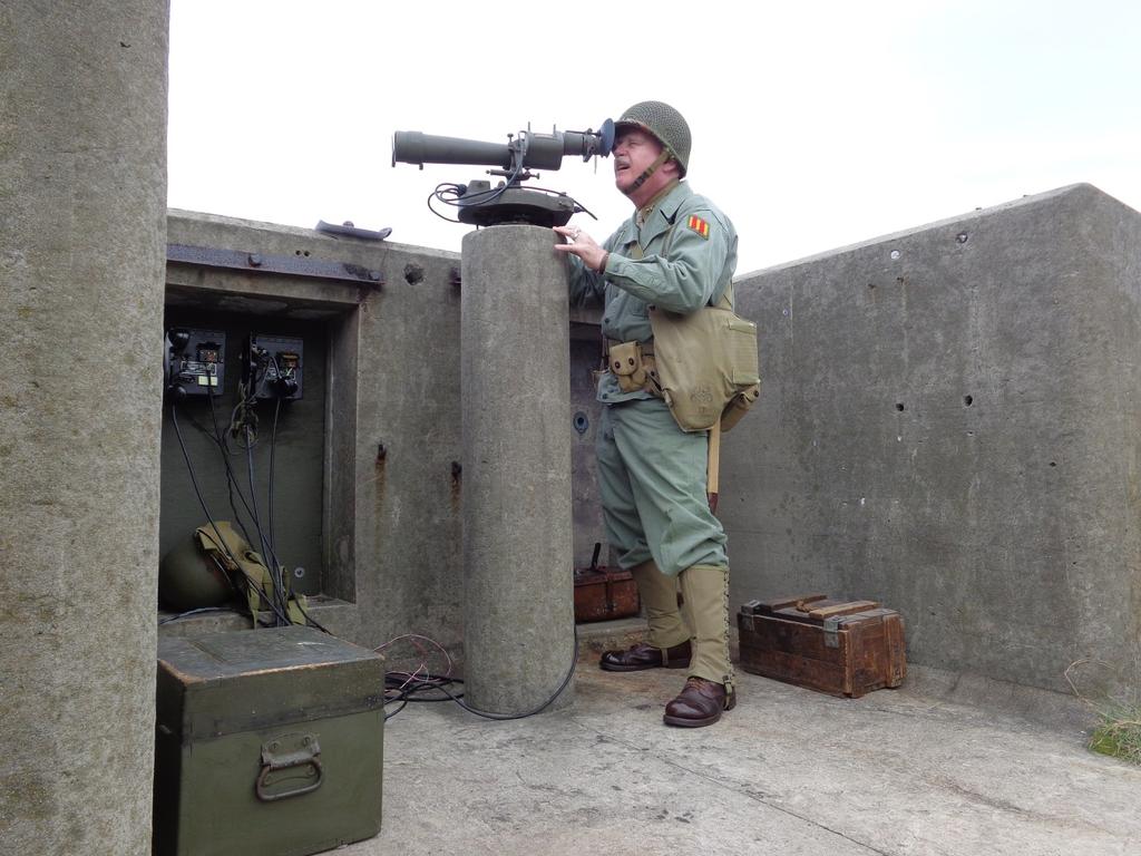 As the day wound down, LTC Welch took a few minutes on the M1910A1 Azimuth Instrument in the