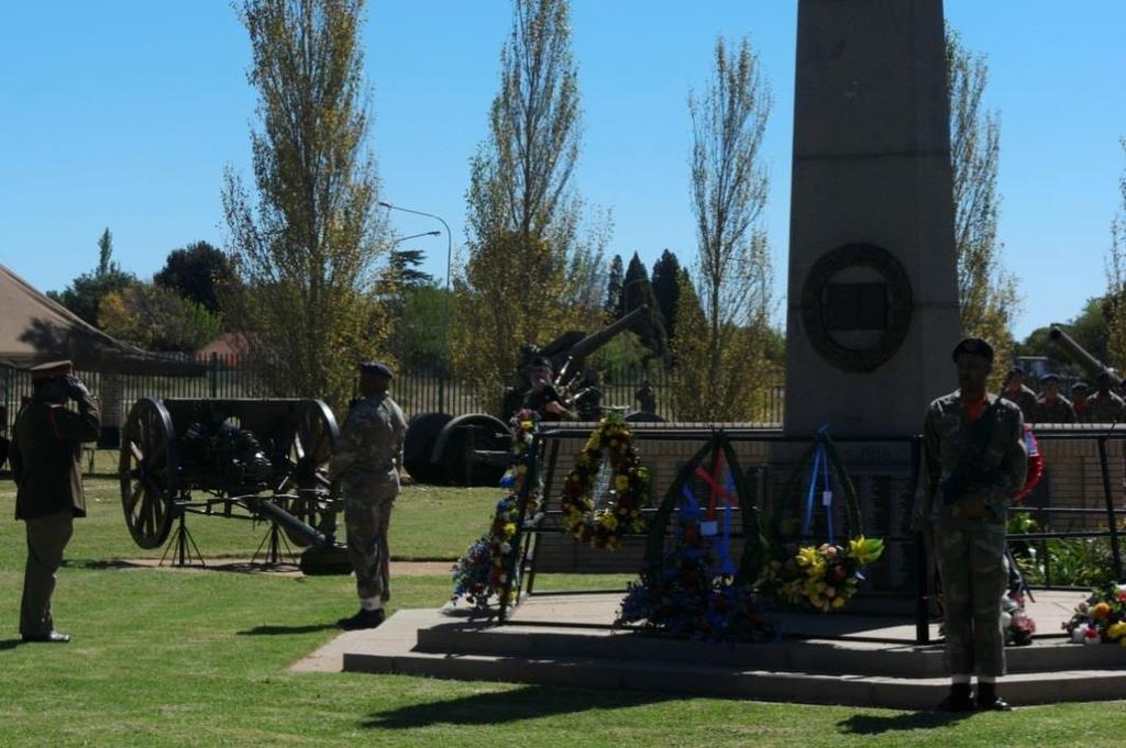 The School of Artillery in Potchefstroom furnished one platoon of troops on parade, as well as officers and other ranks serving as memorial sentries, flag orderlies and functionaries for the handing