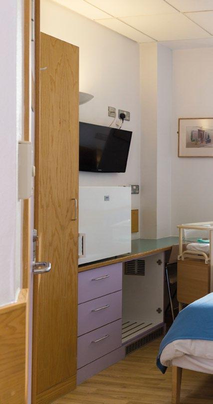 Our hotel services As a private patient at Queen Charlotte s & Chelsea Hospital, you will stay in one of the private en suite rooms in the Sir Stanley Clayton ward.