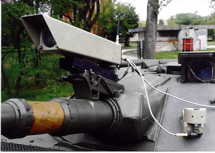 Battlefield Simulation System GIEWONT 157 The receiver system of the simulation system mounted on combat vehicles, in the event of the vehicle being hit, indicates, depending on the ammunition used