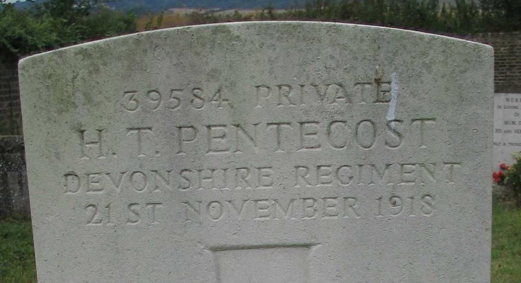 OSBORNE, E. Arguably the best match for this casualty as commemorated on the Wouldham, Kent parish tribute is the following local soldier:- OSBORNE, THOMAS EDWIN JOHN C.