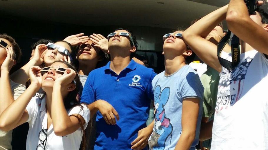 X. Eclipse observation, August 21th 2017 With the support of SPIE and the CIO outreach department, we could organize an eclipse observation for students of local