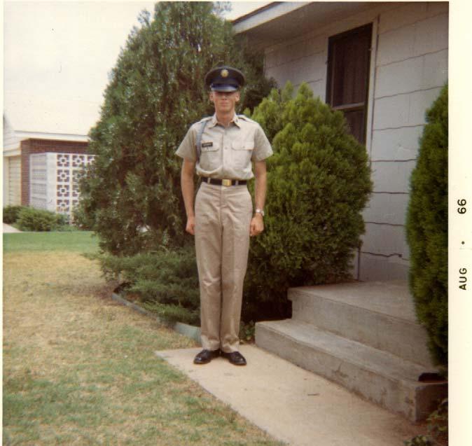 Below is a photo of Melvin Sodowsky as a young Trainee in 1966. Below is "C" Company, 2nd Battalion (Mechanized), 41st Infantry, at Fort Hood Texas.
