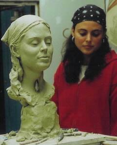 Students who have attended these workshops enjoyed the total immersion in sculpture: In the studio they learn the anatomy of the head and face, and work from models on two portrait studies.