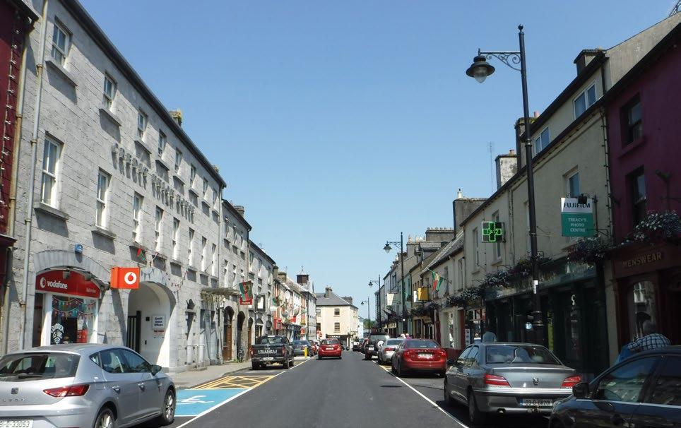 2017 HIGHLIGHTS Pavement Inlay Scheme commenced in the centre of Ballinrobe 2km section of N59 Scheme at Rossow Bends Rosdooaun Bridge completed incorporating a cycle-way completing the Great Western