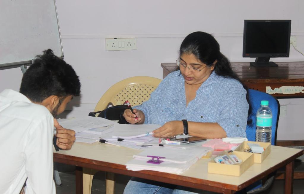 Aptitude test was conducted by some companies while few companies directly interviewed candidates. More than 700 Candidates from all over Mumbai participated in the fair. Record: SR NO.