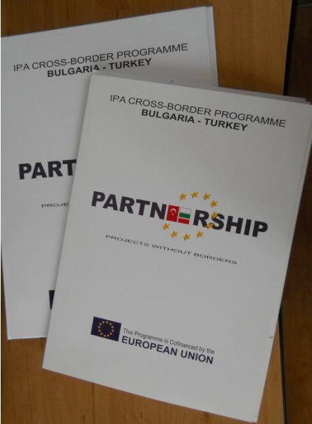 Programme information 250 in each language; 250 brochures presenting general summary of