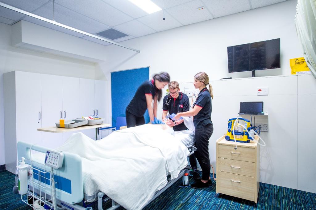 Clinical Placement Work placements in mental health, aged care, acute care, chronic care, community services and high acuity nursing - 800 clinical practicum hours.