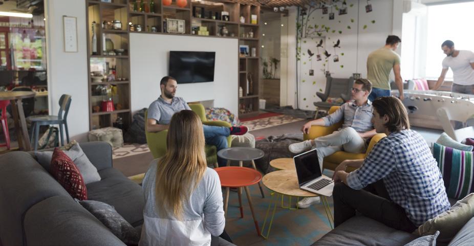 The growing appeal of non-traditional leases THE GROWING APPEAL OF NON-TRADITIONAL LEASES: In many respects, the increasing acceptance of flexible office space is part of a move away from traditional