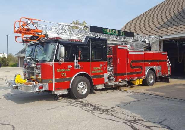 In the fall of 2015 the Town of Brookfield Fire Department took delivery of a new aerial quint ladder truck.