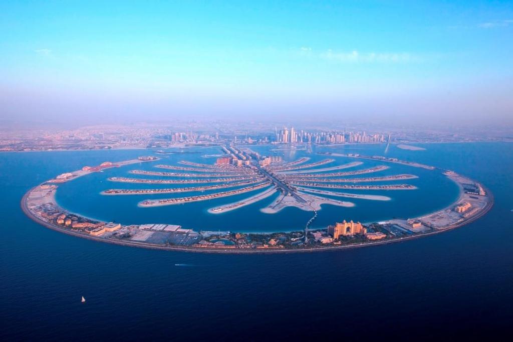 Nakheel is one of the leading real estate developers in Dubai (government owned). One of their most famous projects is the Palm Jumeirah.
