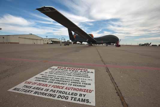 Operating the cutting-edge RQ- Global Hawk alongside the still potent U-2 Dragon Lady, the 9th Reconnaissance Wing at Beale AFB,