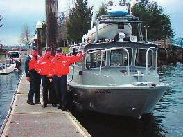 ON SCENE A FOCUS ON GROWING TRENDS AROUND THE COUNTRY Citizen Patrol and Volunteer Staffed Boat Patrols Continue to Grow in Use on Lakes and Waterways 10 Pictured above, the Olympia, Washington