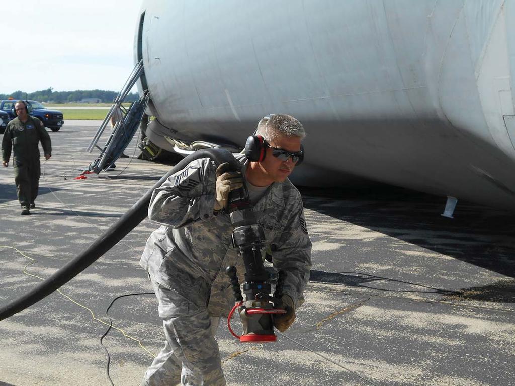 Local guardsmen suppor Pario Exercise a Volk Field, Wisconsin U.S. Air Force Maser Sg.