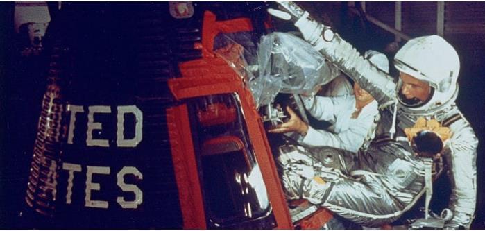USMC Fun Fact The first American to orbit the Earth was a Marine In 1962, aboard NASA s Mercury capsule Friendship 7, a Marine named John Glenn became the first American to orbit the Earth.