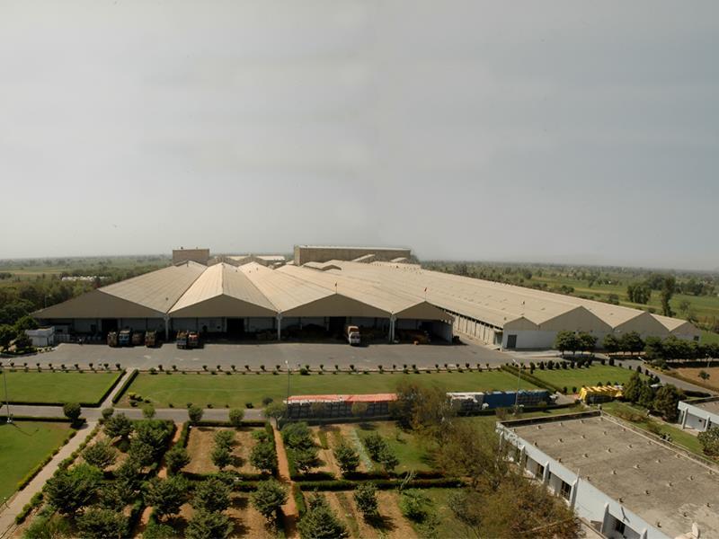 Manufacturing Commissioned 2 nd Plant in March 1998 at Gailpur (Rajasthan) with a capacity of 6 million sq mtr p.a. and further increased the capacity in phased manner.