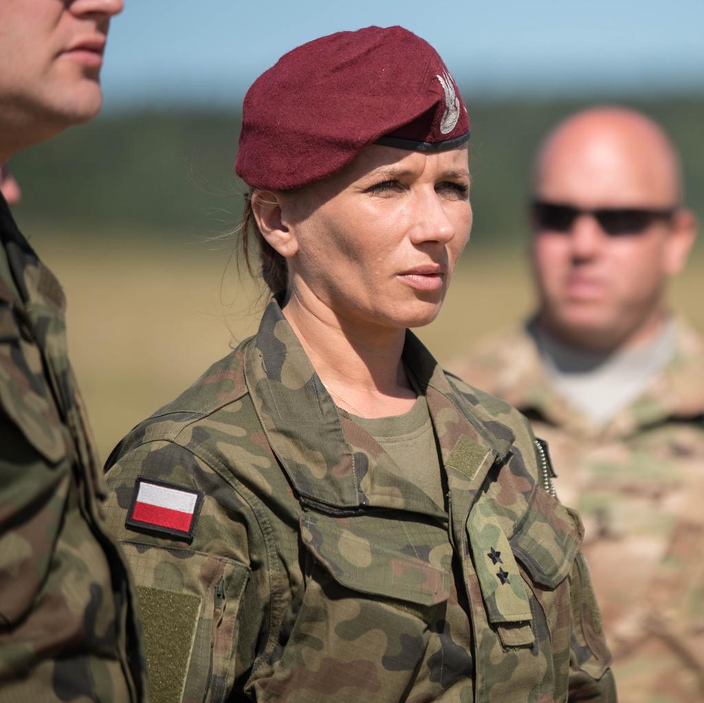 18 10% is the average percentage of women in the NATO