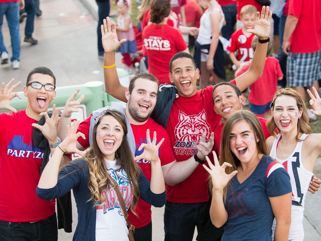 FROM THE UA ALUMNI ASSOCIATION PRESIDENT Dear Students, Welcome to the Wildcat Family! We like to call ourselves Wildcats for Life, and I was recently asked just what does that mean?