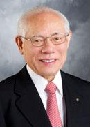 PRESIDENT ROTARY INTERNATIONAL PEACE THROUGH SERVICE Sakuji Tanaka The Rotary Club of Yashio, Japan, RI, 2012-2013 Sakuji Tanaka is the former chair of the Daika Company and former president of the
