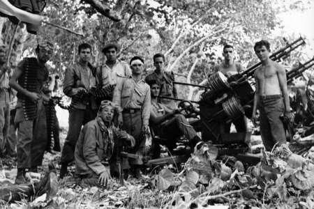 exiles Castro personally led defense of island 300 killed, the rest captured