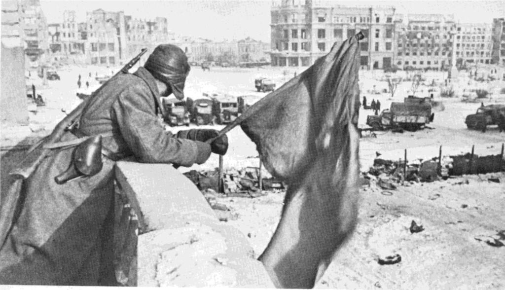Stalingrad German troops invaded the Soviet Union in June 1941. Although stopped by the Soviet winter, Nazi forces took the offensive again in the summer of 1942.